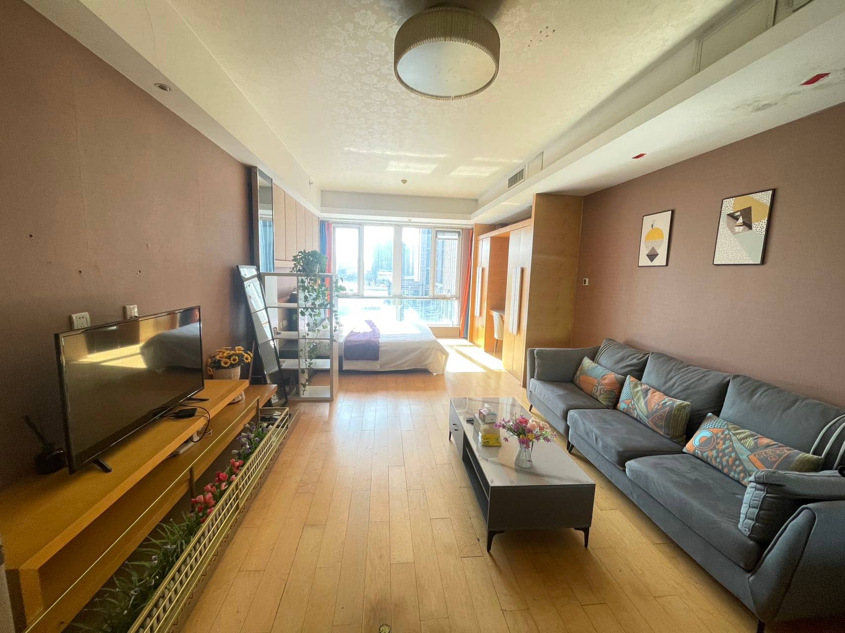 studio apartment in Chaoyang, Beijing — gym access | Studio in Chaoyang district near Sanlitun — Photo 1